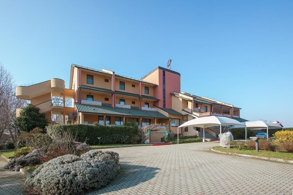Le Gronde Hotel Cava Manara Exterior foto