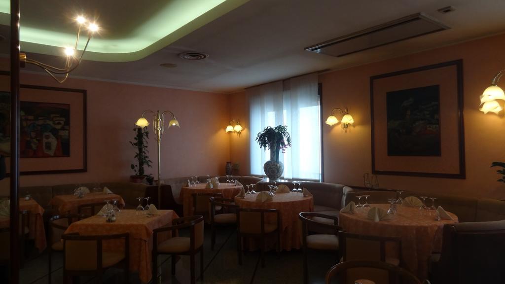 Le Gronde Hotel Cava Manara Exterior foto